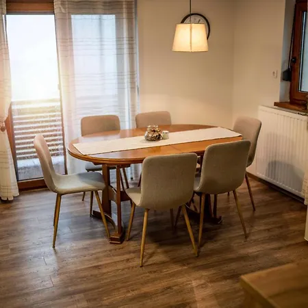 Vakantiehuis House Aronija