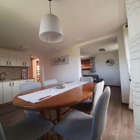 House Aronija