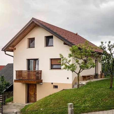 House Aronija Vikendica