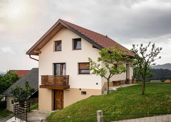 House Aronija 別荘