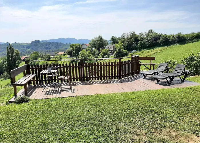 House Aronija 別荘