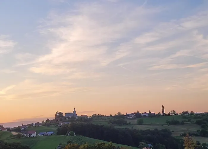 House Aronija 別荘 Šmarje pri Jelšah